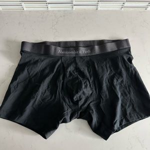 Men’s medium Abercrombie boxer briefs. Special accommodations available